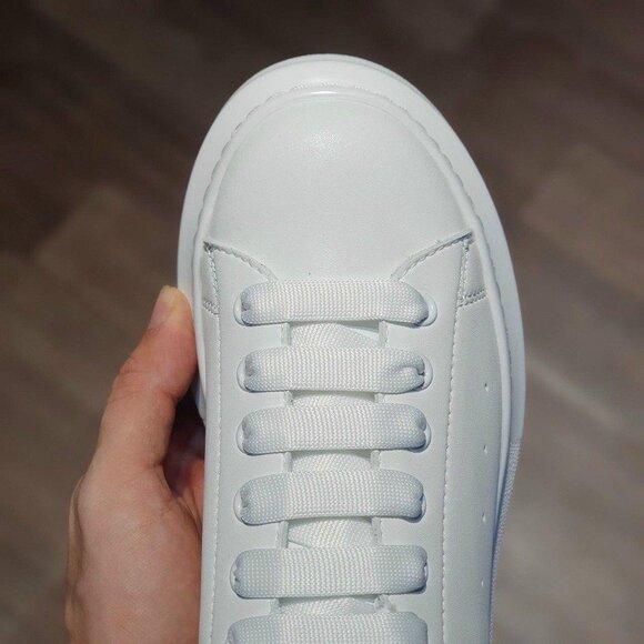 ALEXANDER/MCQUEEN Sneaker Athletic White And Black Unisex - Picture 6 of 6